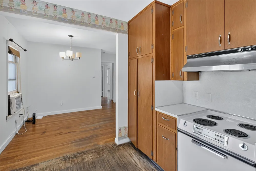 5701 Link Avenue Austin, TX 78752