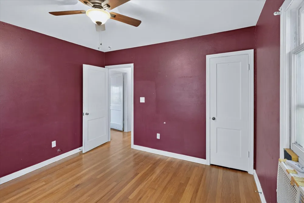 5701 Link Avenue Austin, TX 78752