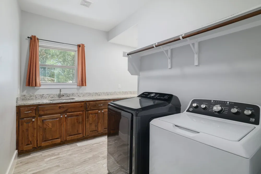 258 County Road Bastrop, TX 78602