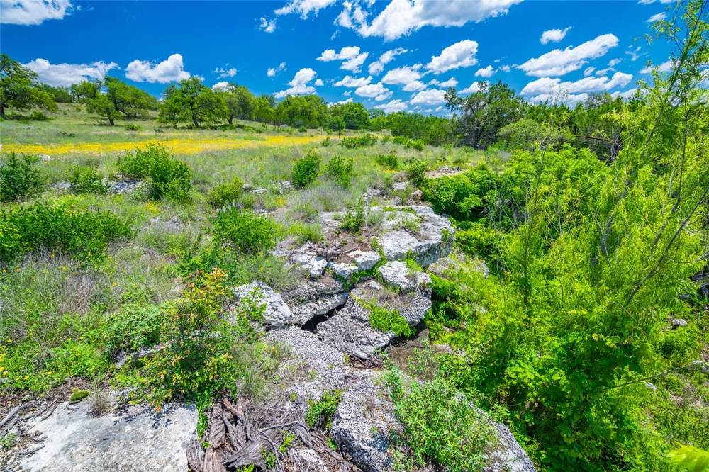 262 Cuesta Pass Driftwood, TX 78619