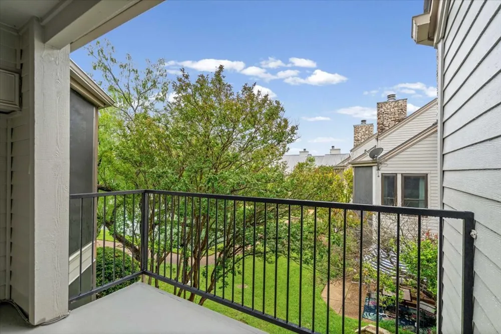 115 World Of Tennis Square Lakeway, TX 78738