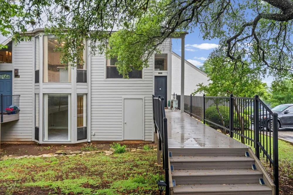 115 World Of Tennis Square Lakeway, TX 78738