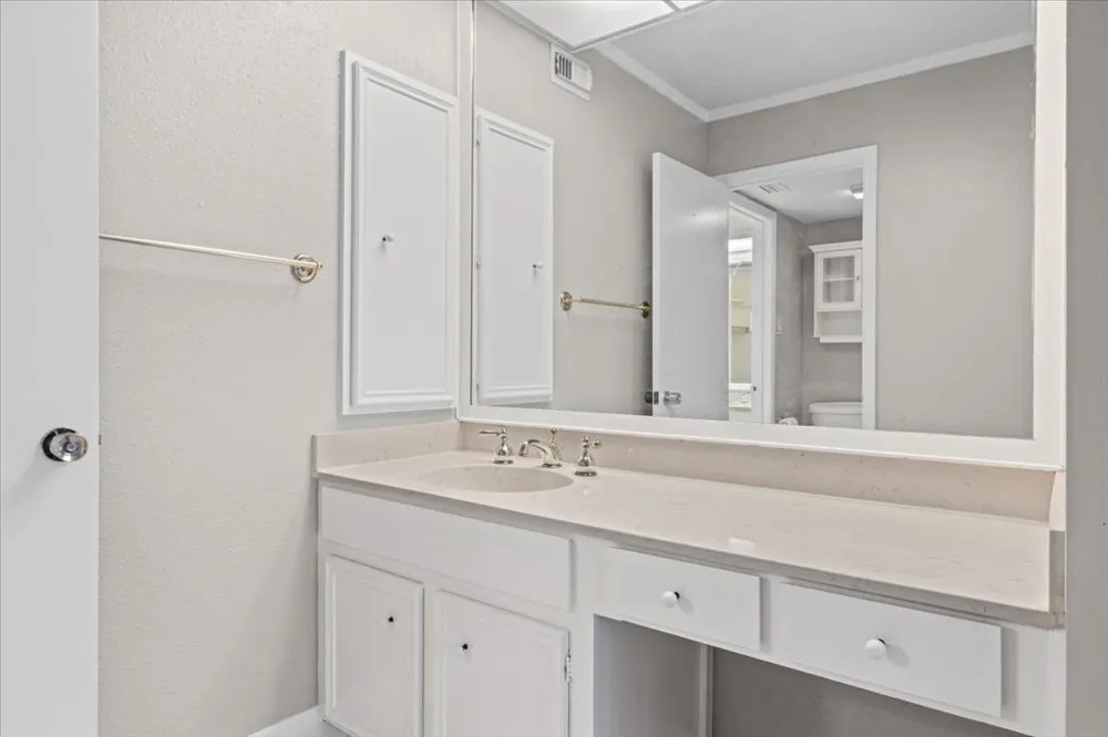 115 World Of Tennis Square Lakeway, TX 78738