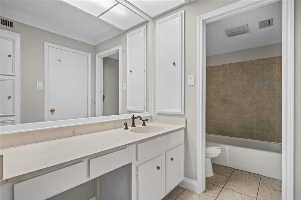 115 World Of Tennis Square Lakeway, TX 78738