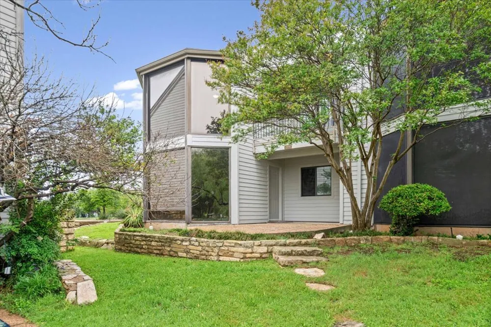 115 World Of Tennis Square Lakeway, TX 78738