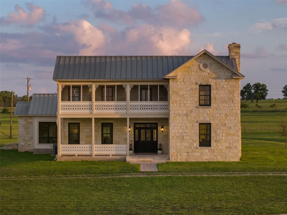 466 German Lane Fredericksburg, TX 78624