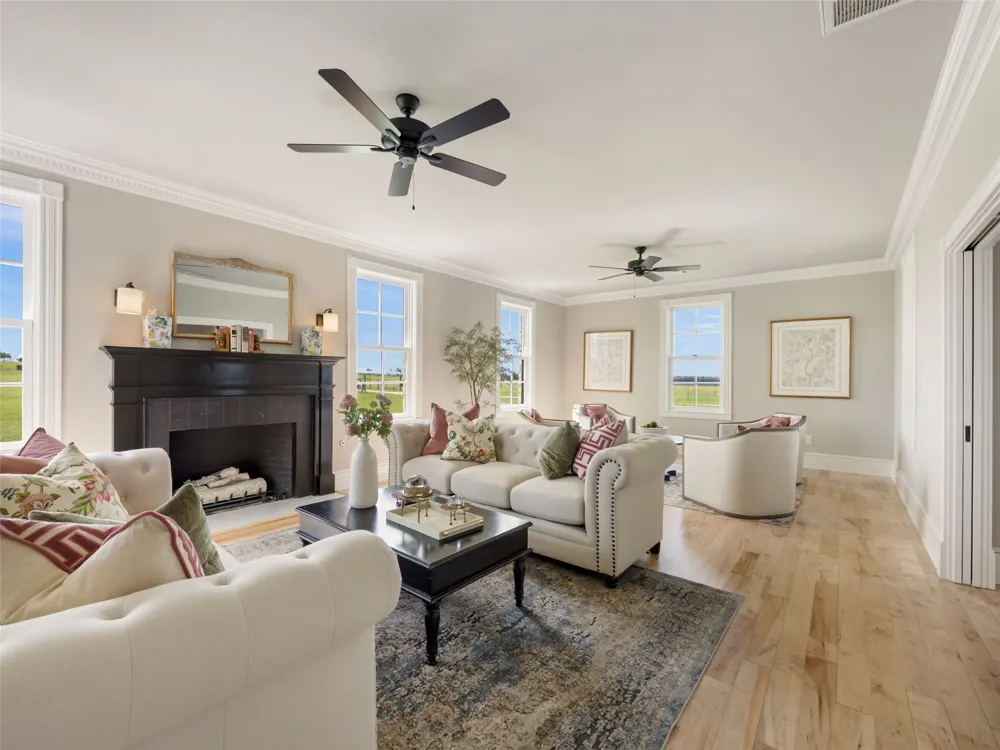 466 German Lane Fredericksburg, TX 78624