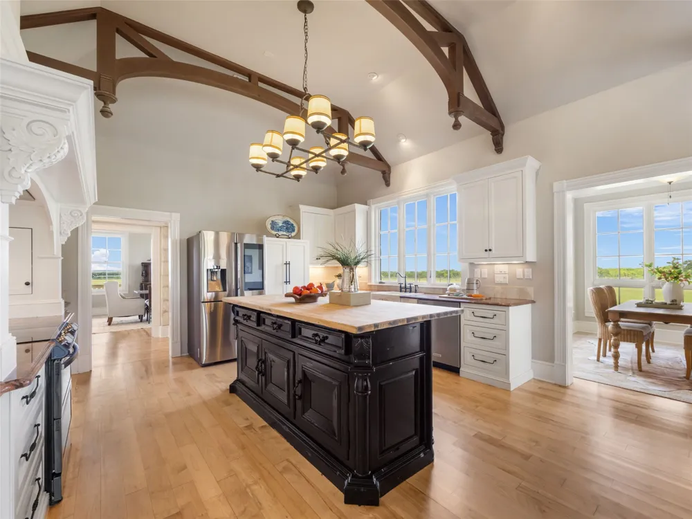 466 German Lane Fredericksburg, TX 78624