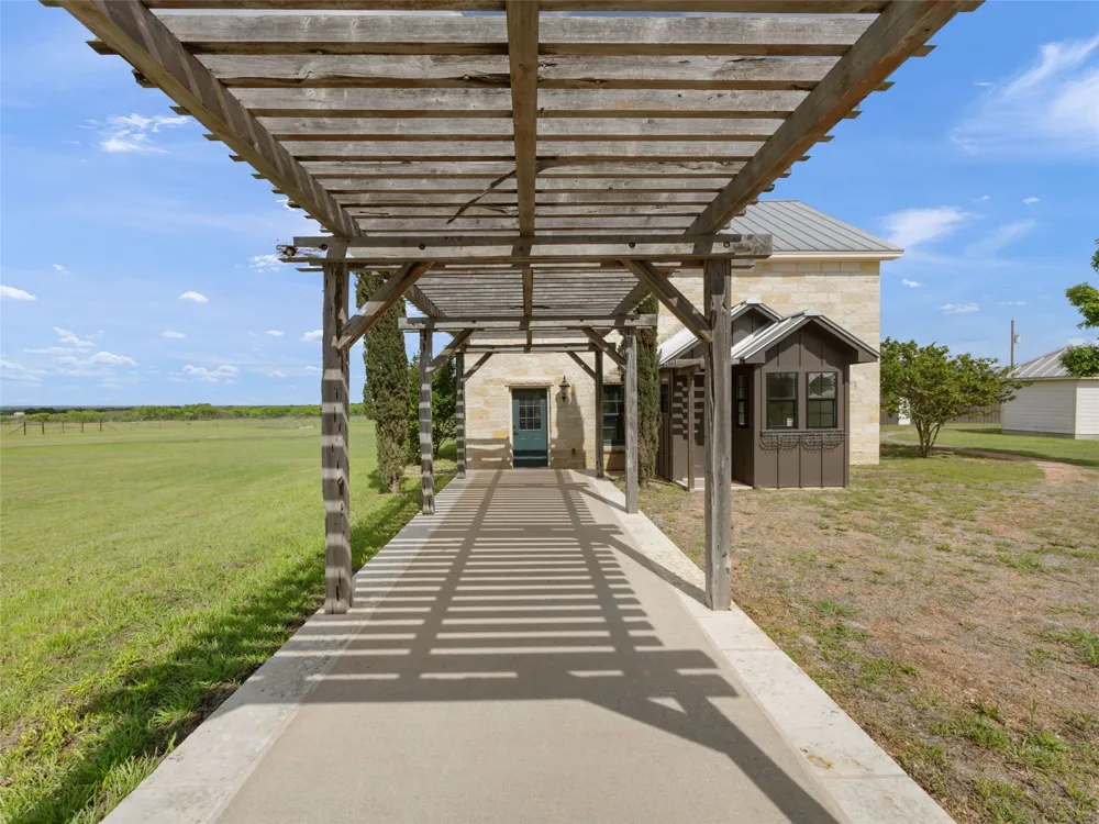 466 German Lane Fredericksburg, TX 78624
