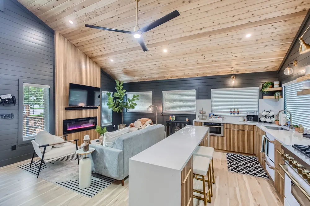 852 Houston Avenue New Braunfels, TX 78130