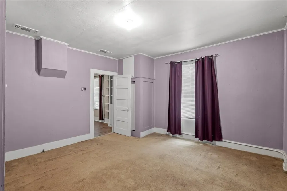 5612 HWY 71 E Smithville, TX 78957