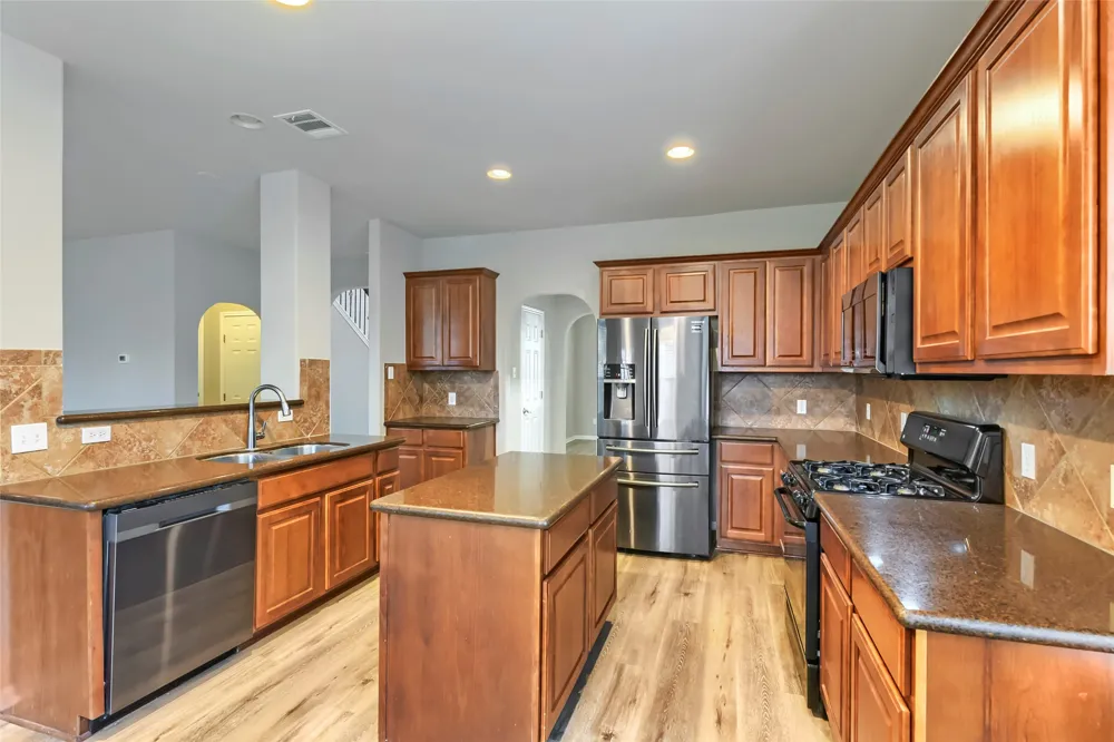 391 Middle Creek Buda, TX 78610