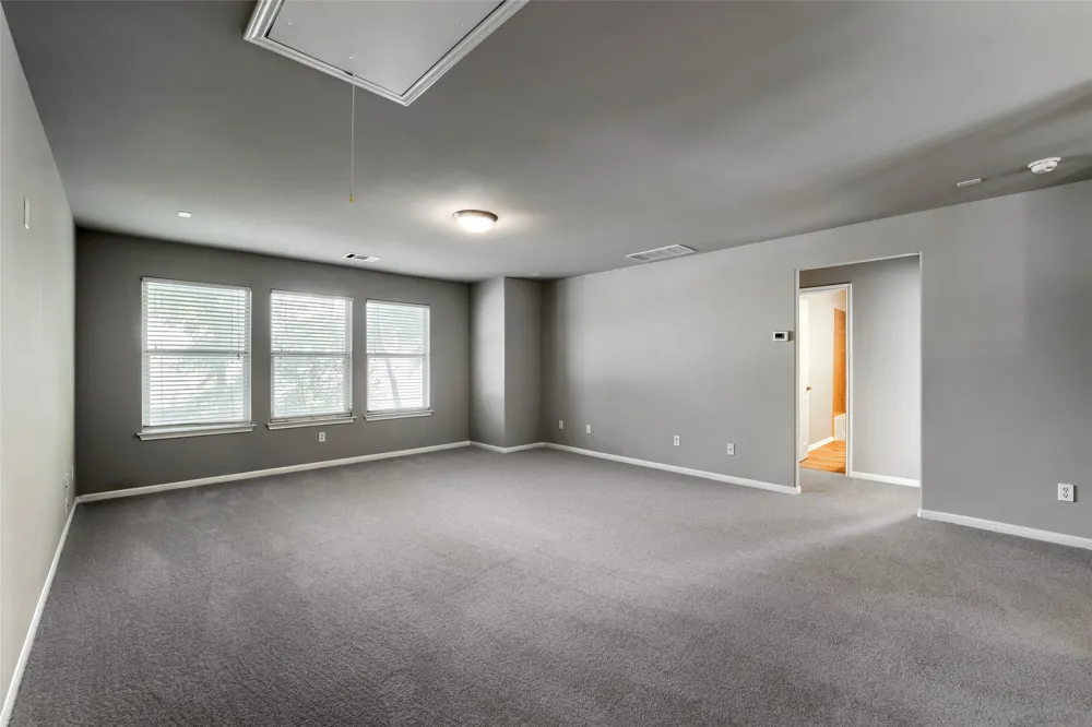 391 Middle Creek Buda, TX 78610