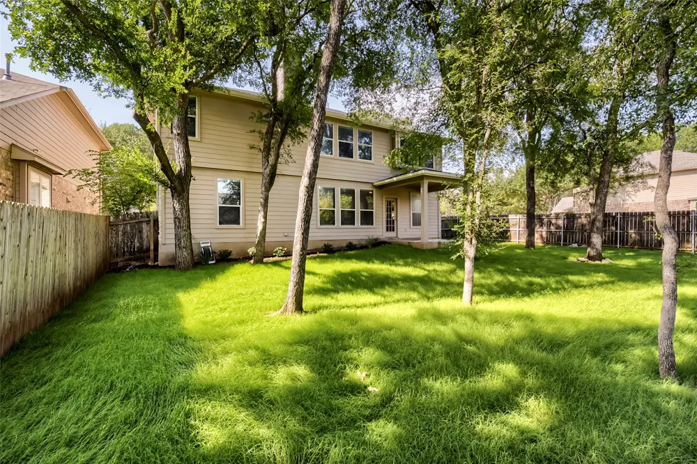 391 Middle Creek Buda, TX 78610