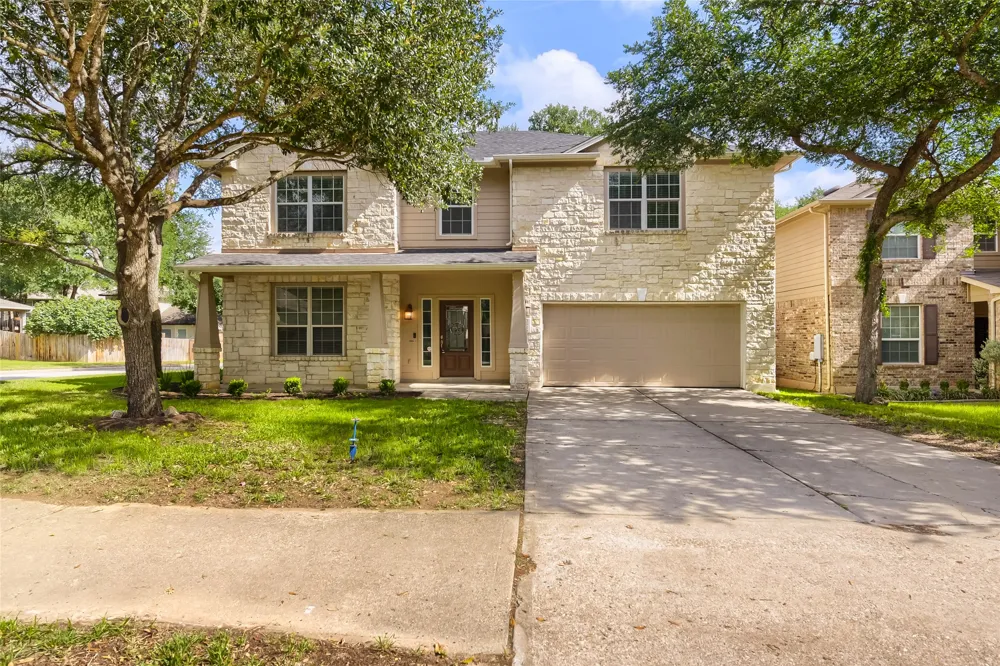391 Middle Creek Buda, TX 78610