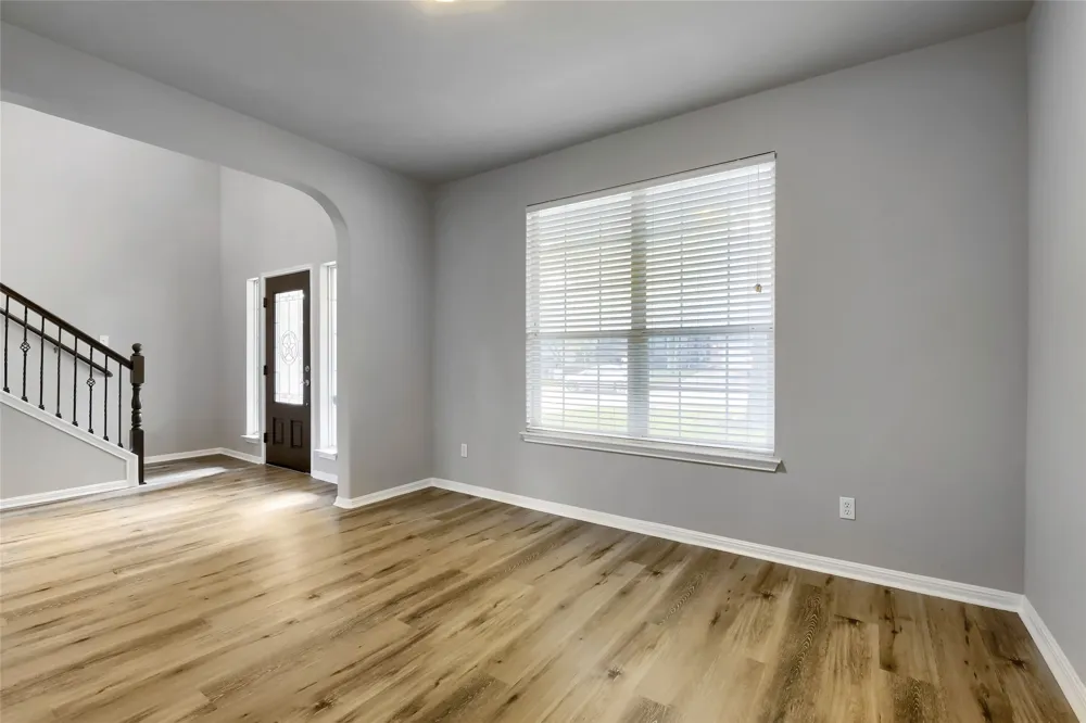 391 Middle Creek Buda, TX 78610