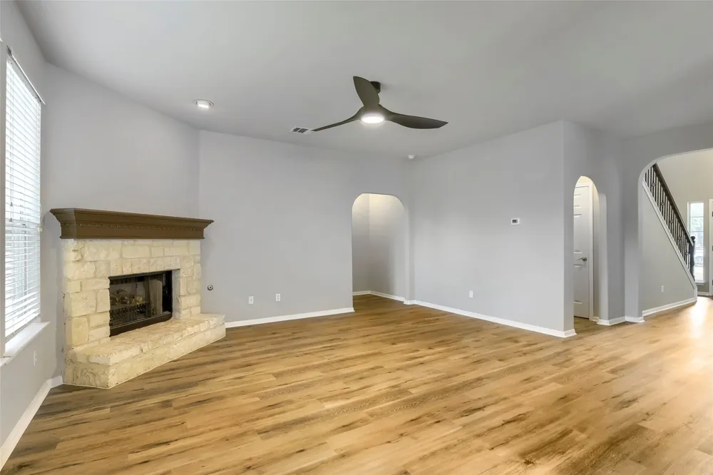 391 Middle Creek Buda, TX 78610