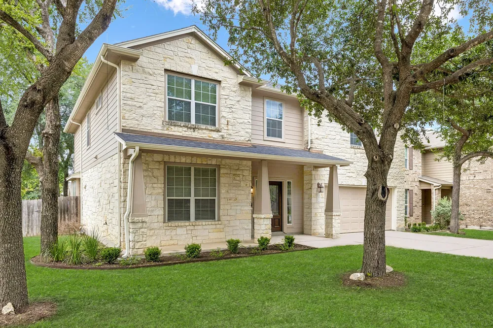 391 Middle Creek Buda, TX 78610