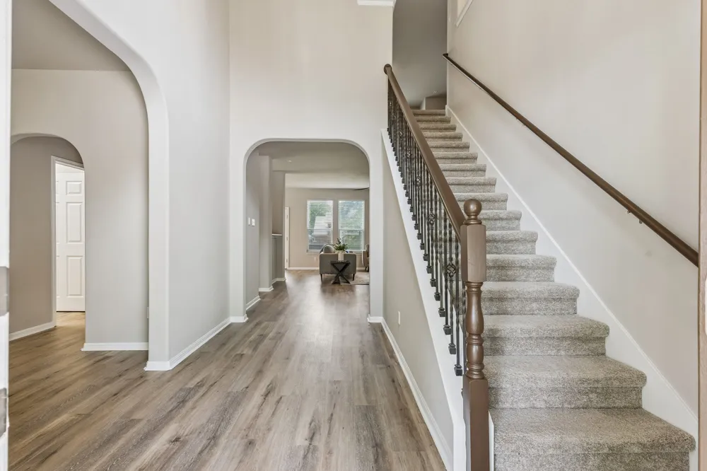 391 Middle Creek Buda, TX 78610