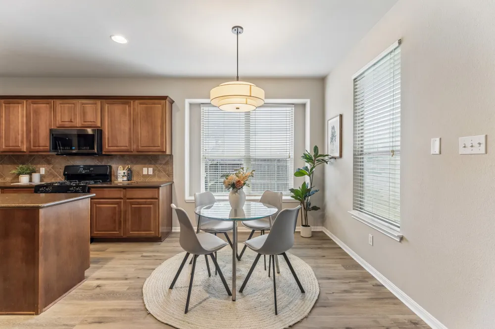 391 Middle Creek Buda, TX 78610