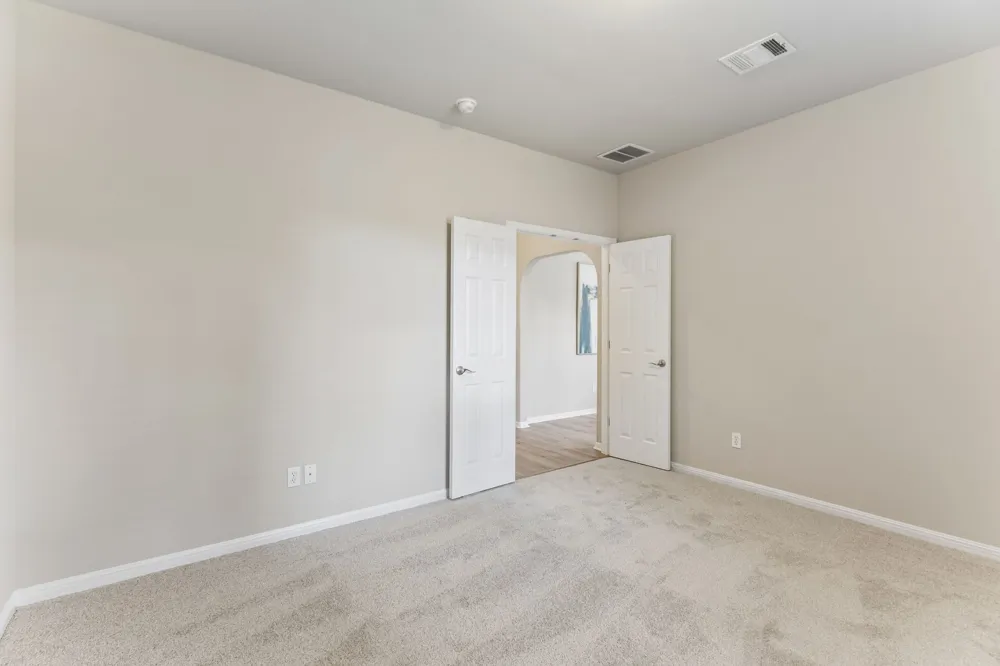 391 Middle Creek Buda, TX 78610