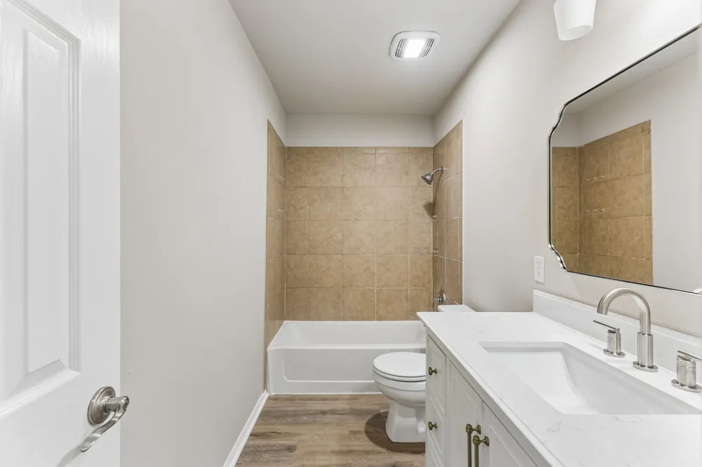 391 Middle Creek Buda, TX 78610