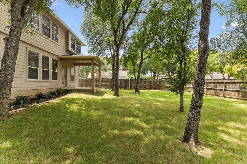 391 Middle Creek Buda, TX 78610