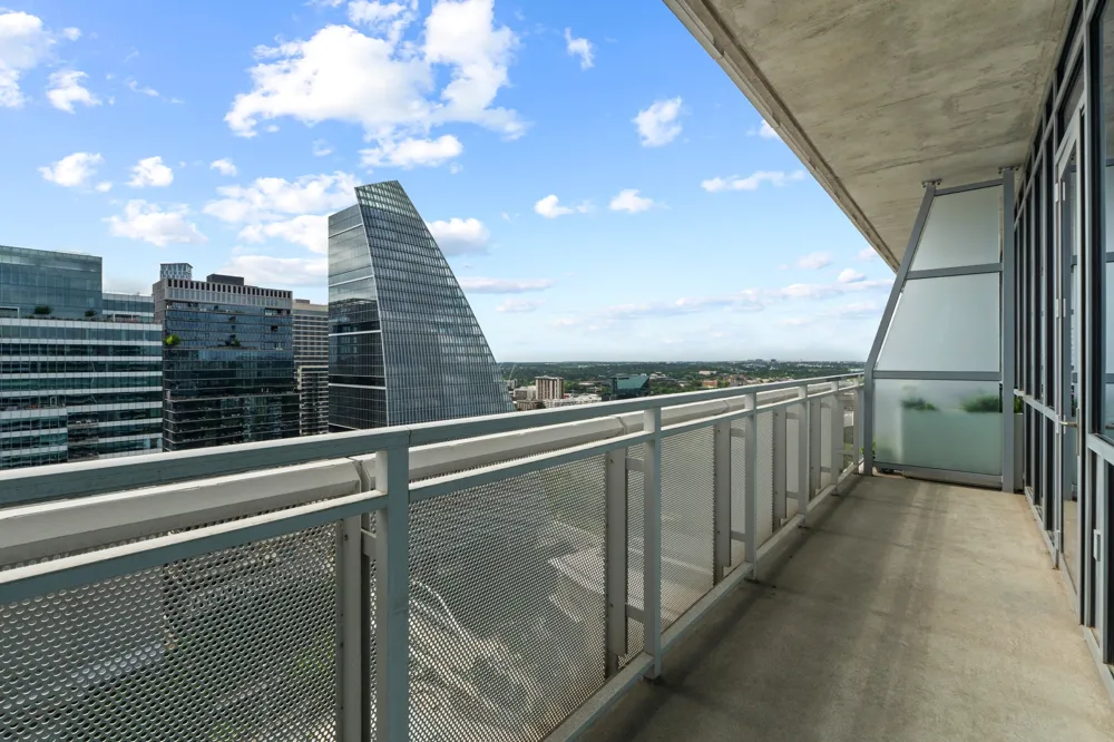 222 West Avenue #2809 Austin, TX 78701