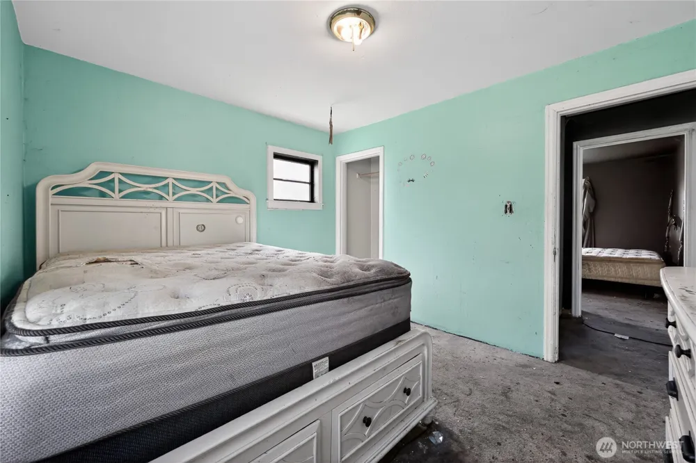 2008 Pacific Avenue Aberdeen, WA 98520