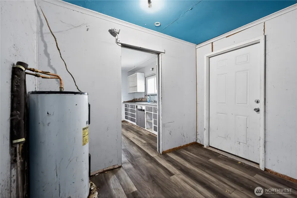 2008 Pacific Avenue Aberdeen, WA 98520