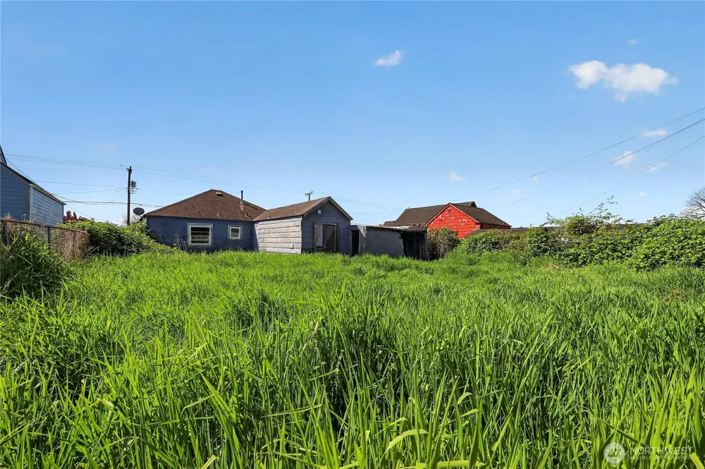 2008 Pacific Avenue Aberdeen, WA 98520