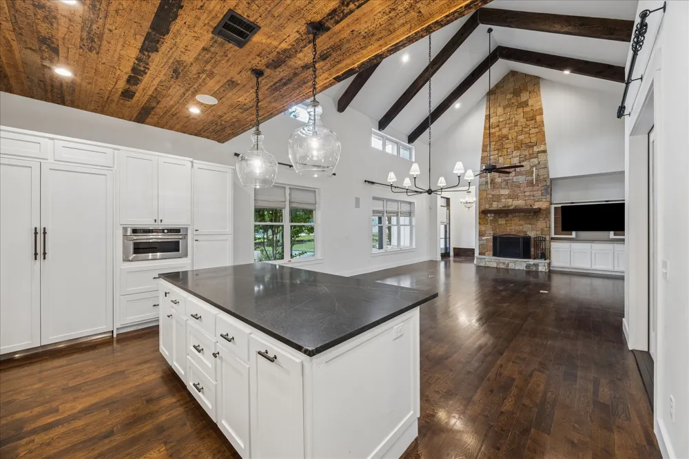 1899 Trebled Waters Trail Dripping Springs, TX 78619