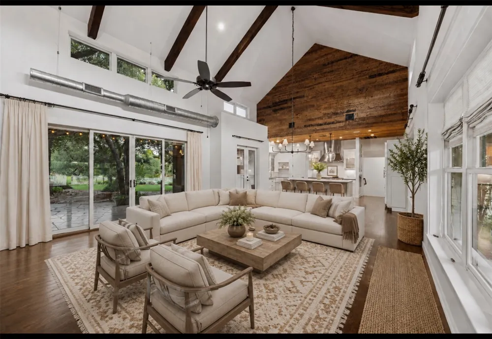 1899 Trebled Waters Trail Dripping Springs, TX 78619