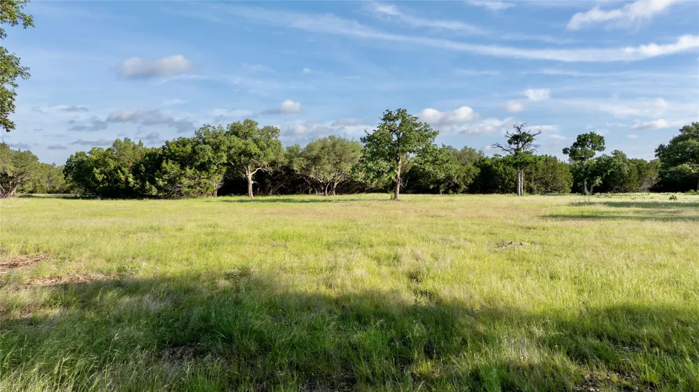 33 Starfall Drive Lampasas, TX 76550