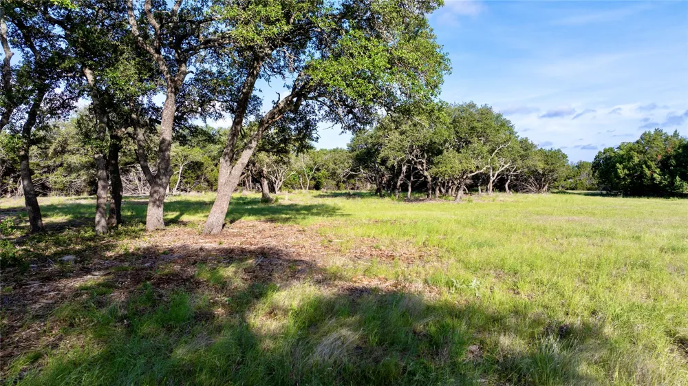 33 Starfall Drive Lampasas, TX 76550