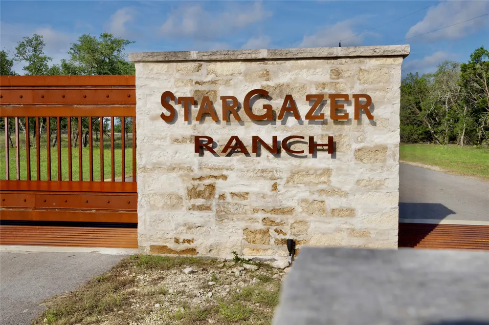 33 Starfall Drive Lampasas, TX 76550
