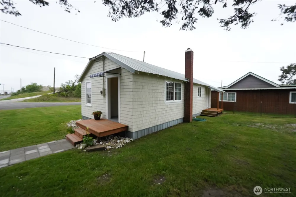 3118 273rd Street Ocean Park, WA 98640