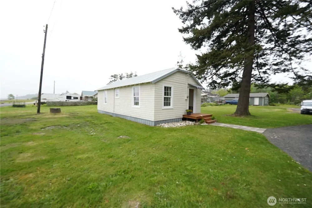 3118 273rd Street Ocean Park, WA 98640