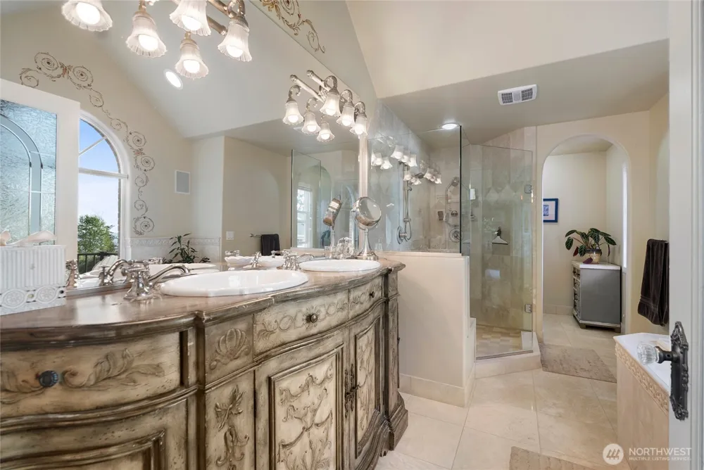 1107 9th Street Mukilteo, WA 98275