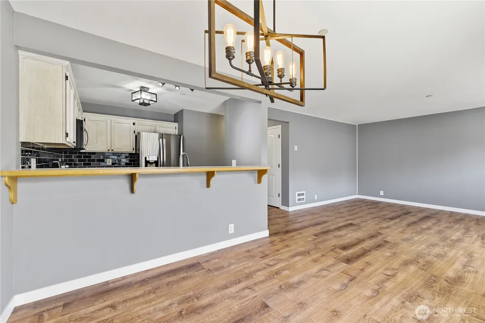 1670 SW Mulberry Street #B201 Oak Harbor, WA 98277