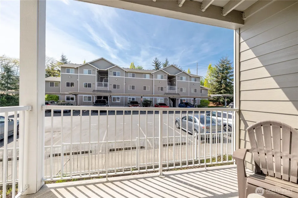 1670 SW Mulberry Street #B201 Oak Harbor, WA 98277