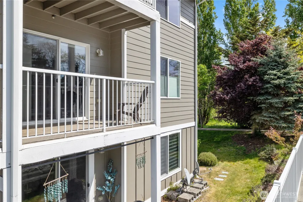 1670 SW Mulberry Street #B201 Oak Harbor, WA 98277