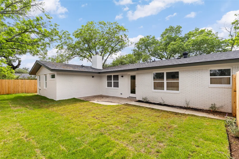 4501 Pack Saddle Pass Austin, TX 78745