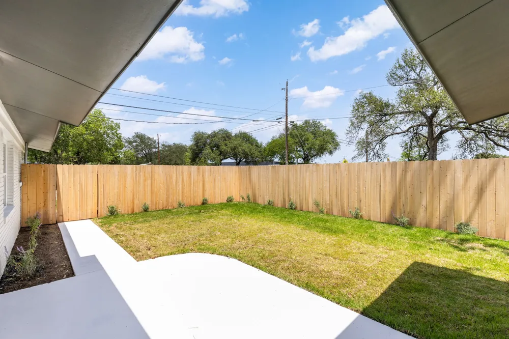 4501 Pack Saddle Pass Austin, TX 78745