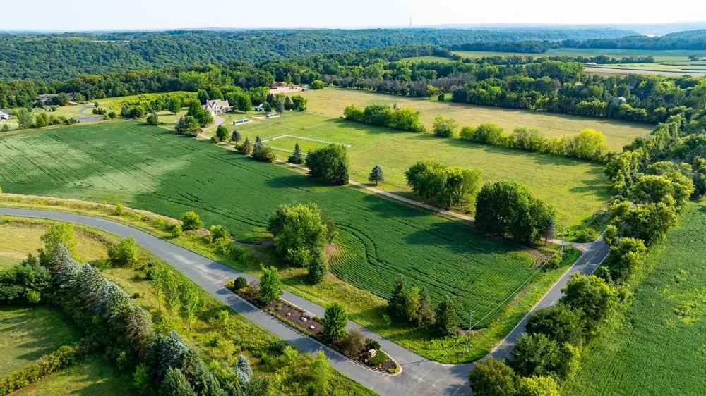 xx6 Quinlan Avenue Stillwater, MN 55082