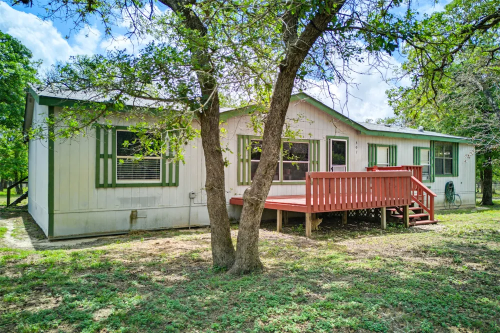 501 Turkey Tree Trail Seguin, TX 78155