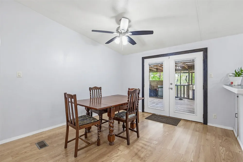 501 Turkey Tree Trail Seguin, TX 78155