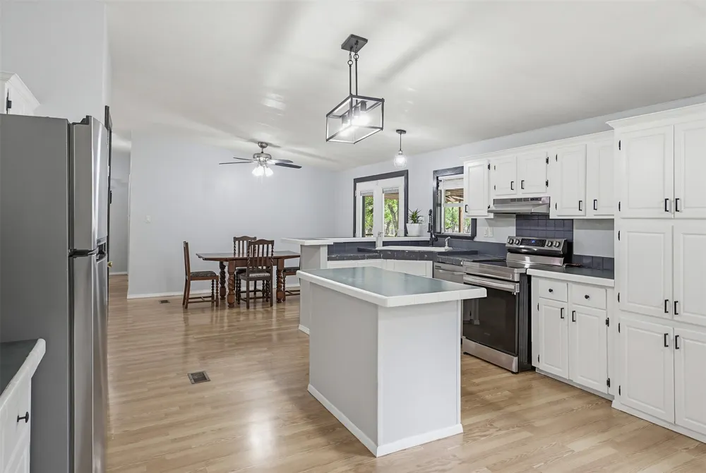 501 Turkey Tree Trail Seguin, TX 78155