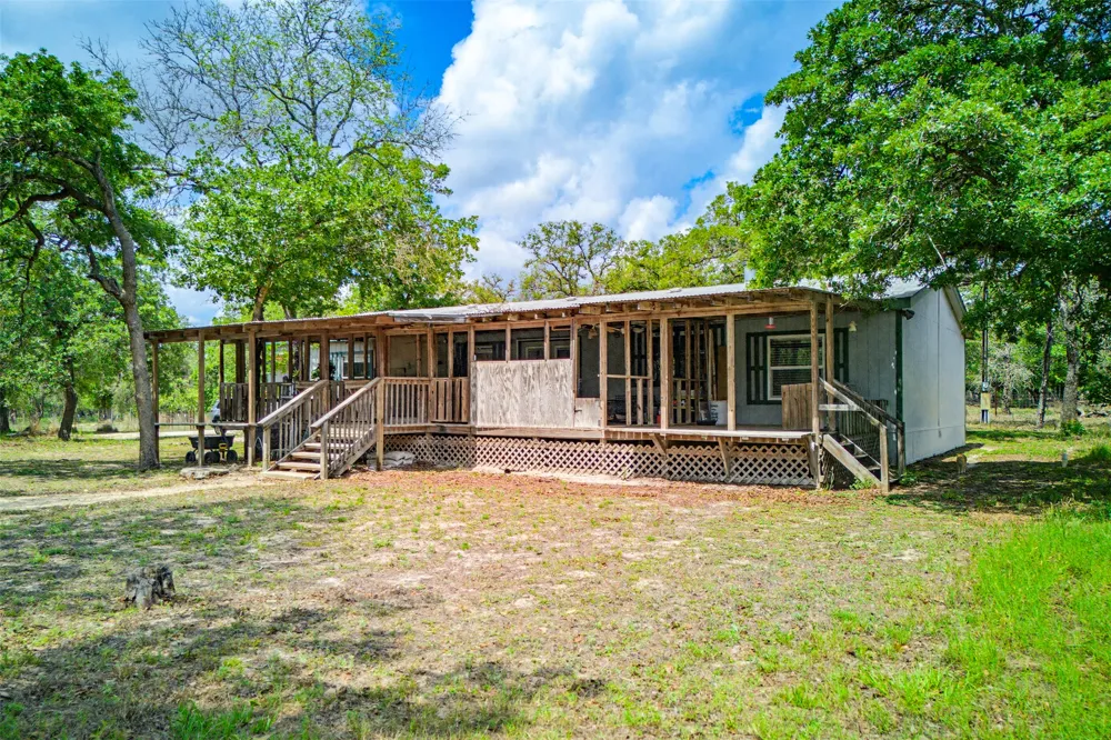 501 Turkey Tree Trail Seguin, TX 78155