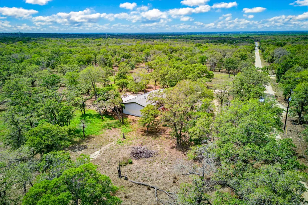 501 Turkey Tree Trail Seguin, TX 78155